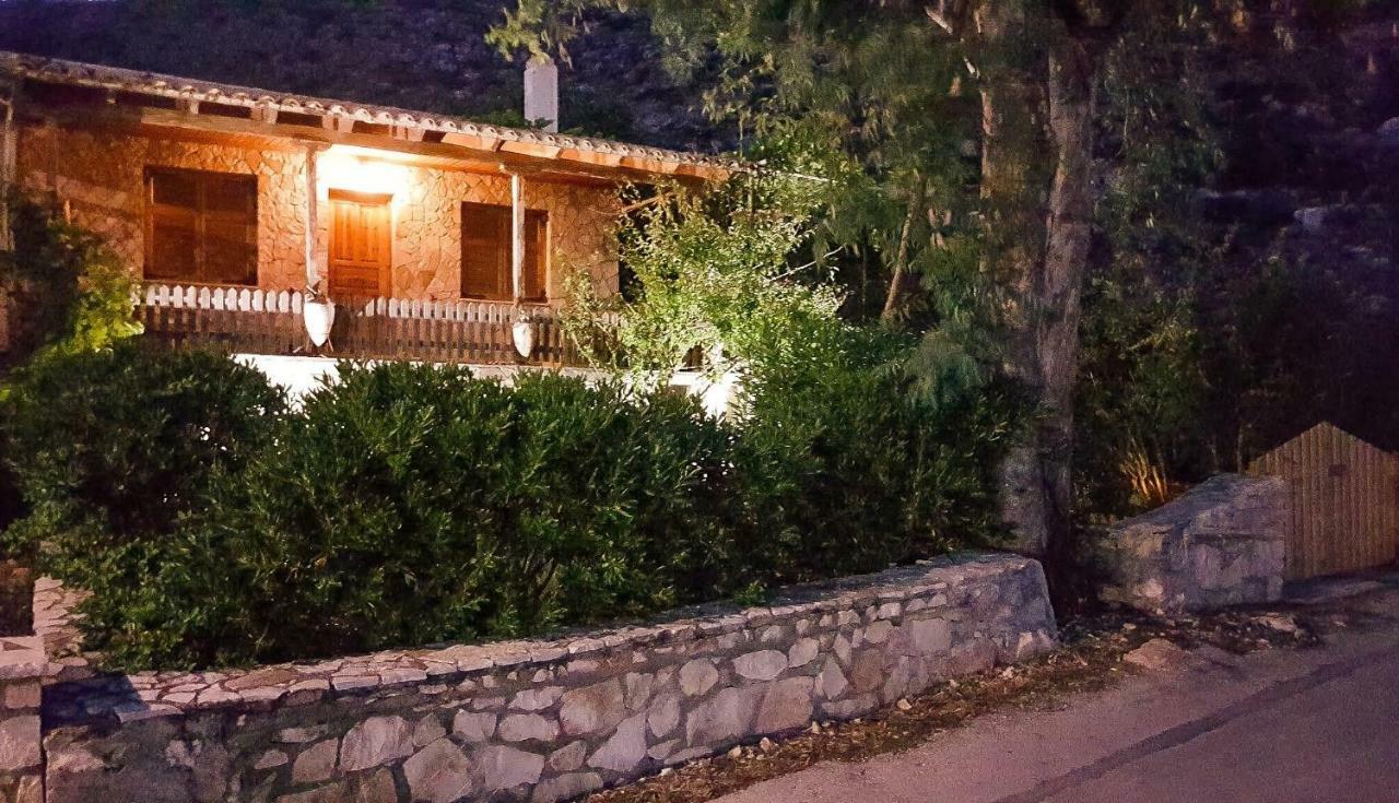 Shipwreck Villa Agios Nikolaos  Exterior photo